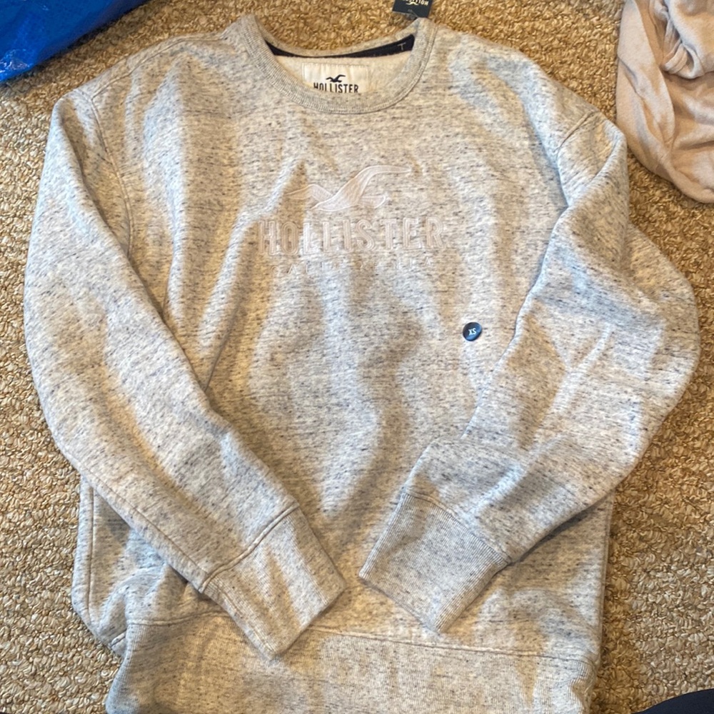 Men’s Hollister sweatshirt brand new with tags